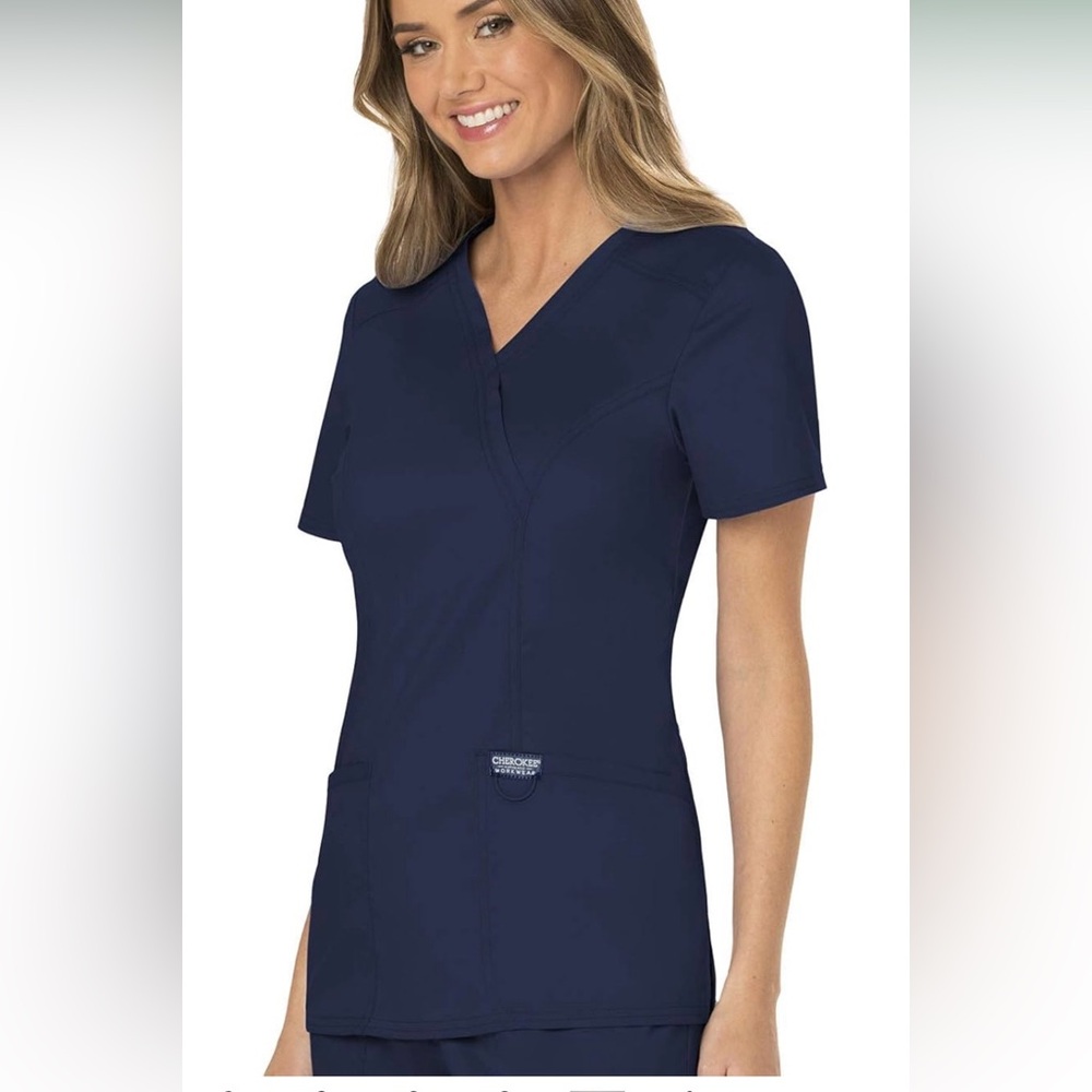 EUC Cherokee Women's Navy Blue Scrub Set - Picture 4 of 15